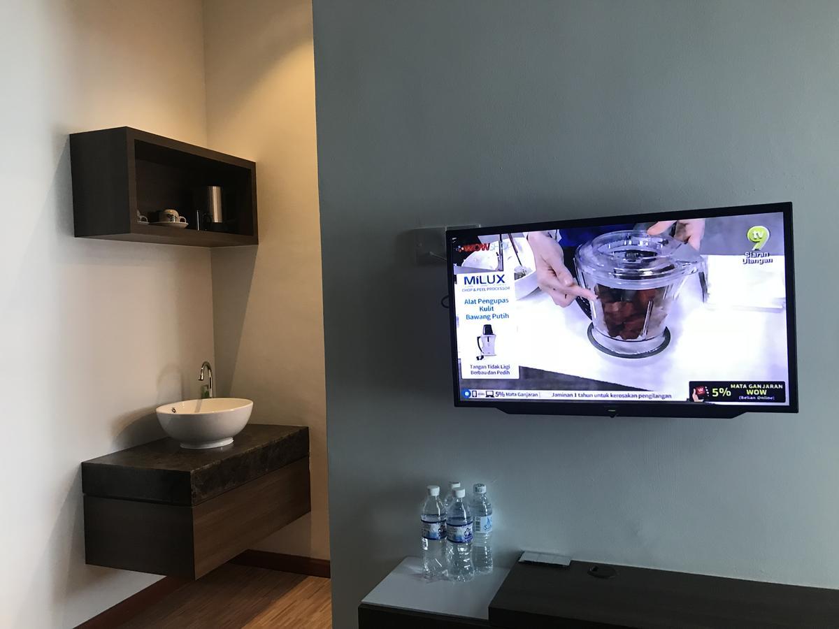 My Rainforest Suite Hotel Self Check In Out Куах Экстерьер фото
